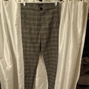 Zara Woman's Gray Plaid Leggings Small 💚💚💚💚